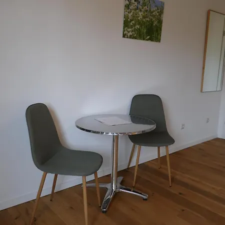 Naturgarten Karlsfeld In Der Schoenen Lausitz